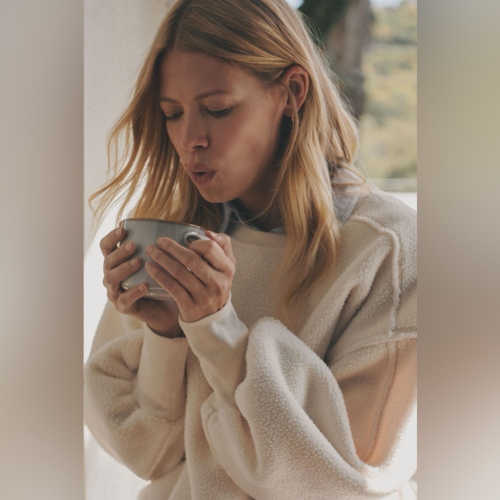 NWT Size L (P2P 26") - Pilcro Slouchy Crew-Neck Sweatshirt in Ivory (NWT US$ 98) - Picture 5 of 16